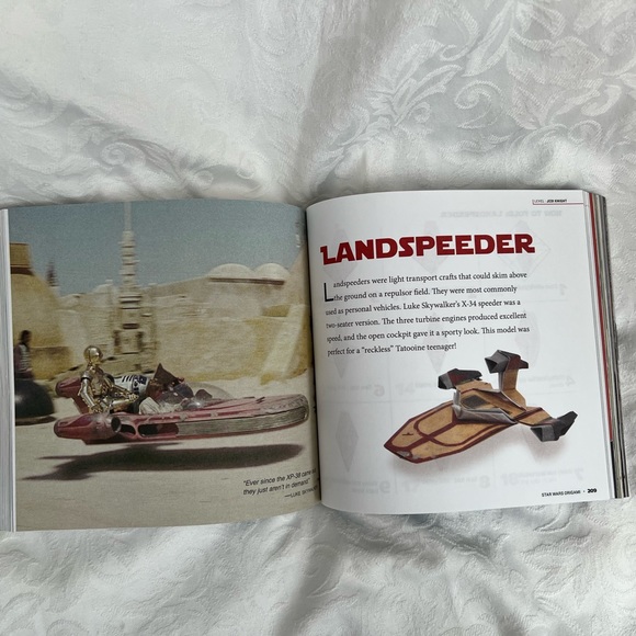 Star Wars Origami Book - Picture 5 of 7